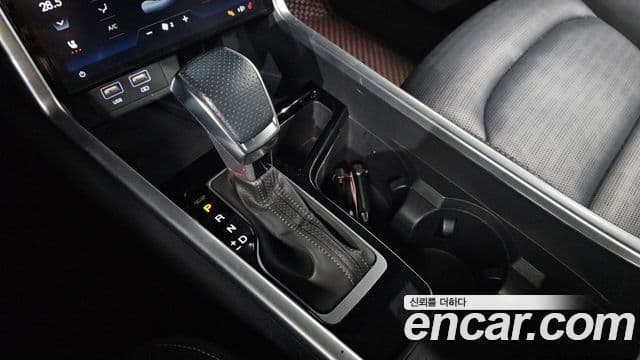 KG모빌리티(SsangYong) Torres T7, 2023 9