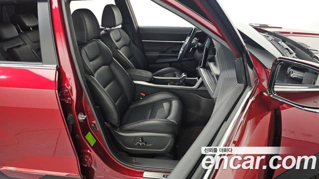 KG모빌리티(SsangYong) Torres T7, 2023 12