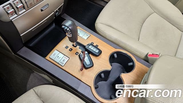 Kia Mohave 4WD KV300, 2013 9