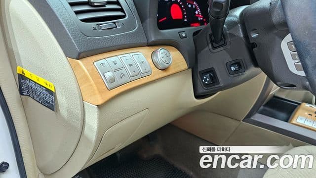 Kia Mohave 4WD KV300, 2013 14