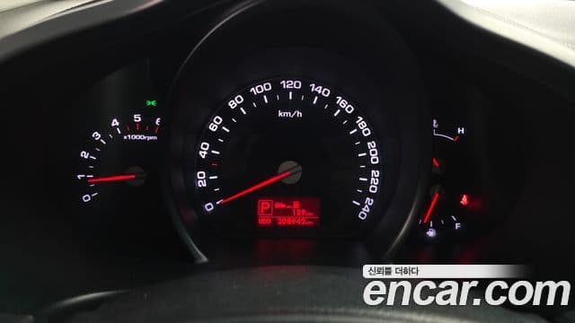 Kia Sportage R дизель 4WD LX, 2012 8