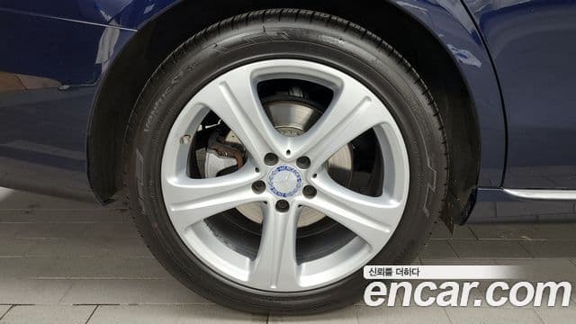 Mercedes-Benz E-класс W213 Avantgarde, 2017 все фото