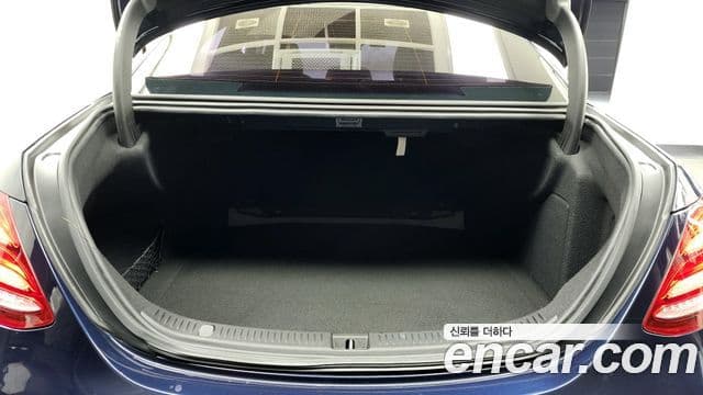 Mercedes-Benz E-класс W213 Avantgarde, 2017 20