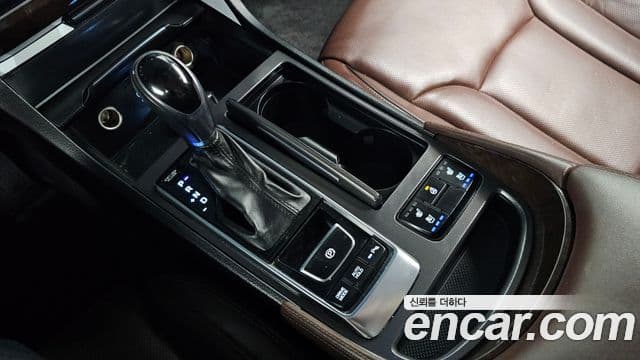 Hyundai Aslan Modern, 2015 9