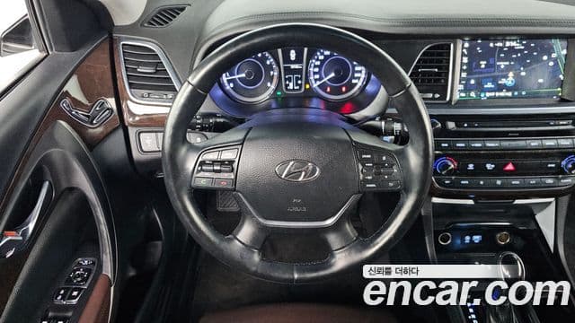 Hyundai Aslan Modern, 2015 13