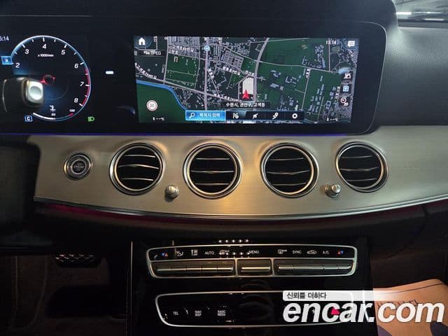 Mercedes-Benz E-класс W213 Avantgarde, 2021 13