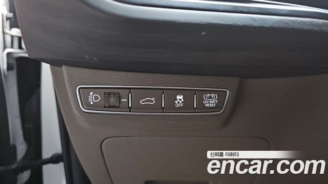 Kia K8 гибрид Noblesse Light, 2022 13