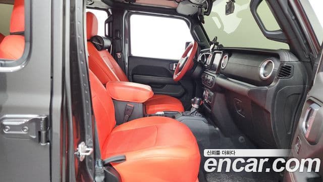 Jeep Wrangler (JL) 2.0 Overland 4도어, 2021 11