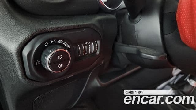 Jeep Wrangler (JL) 2.0 Overland 4도어, 2021 18