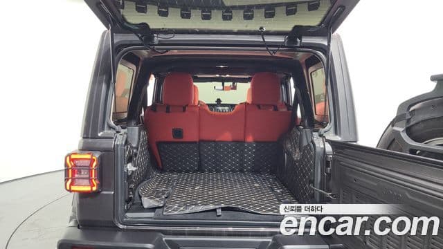 Jeep Wrangler (JL) 2.0 Overland 4도어, 2021 20
