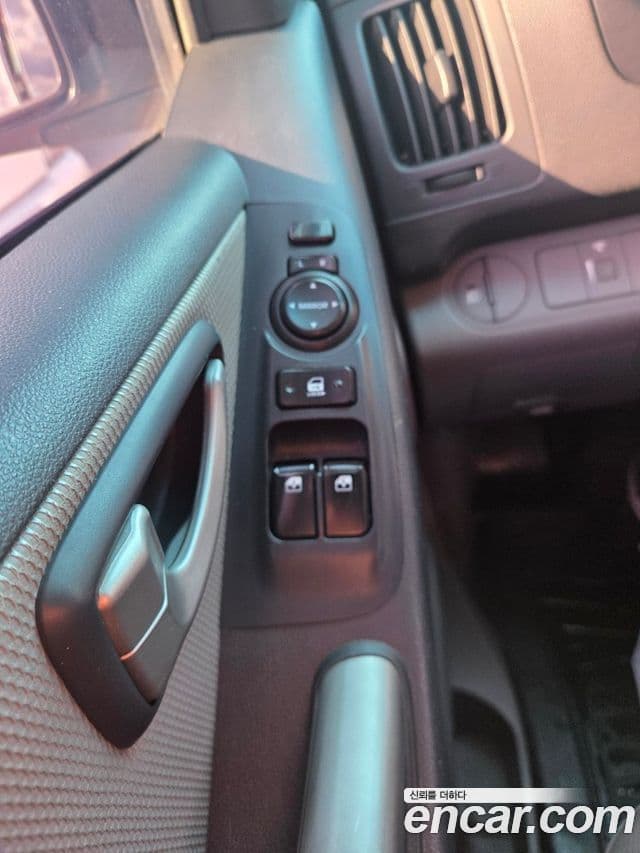 Hyundai Grand Starex CVX Luxury, 2012 6