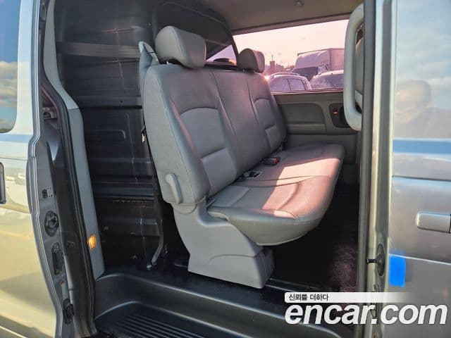 Hyundai Grand Starex CVX Luxury, 2012 12
