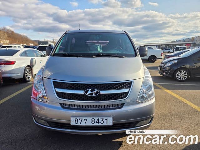 Hyundai Grand Starex CVX Luxury, 2012 13