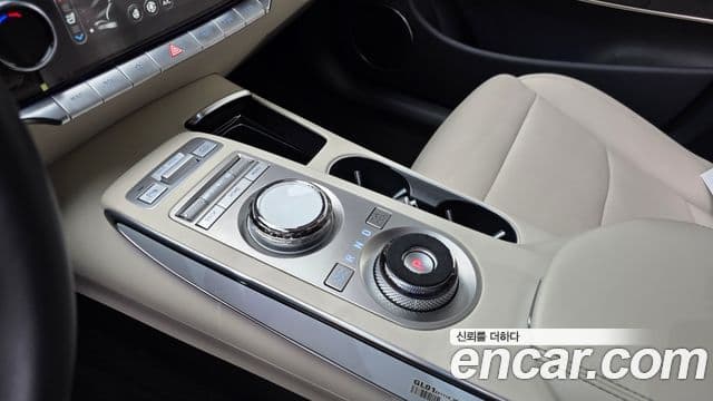 Genesis GV70, 2023 9