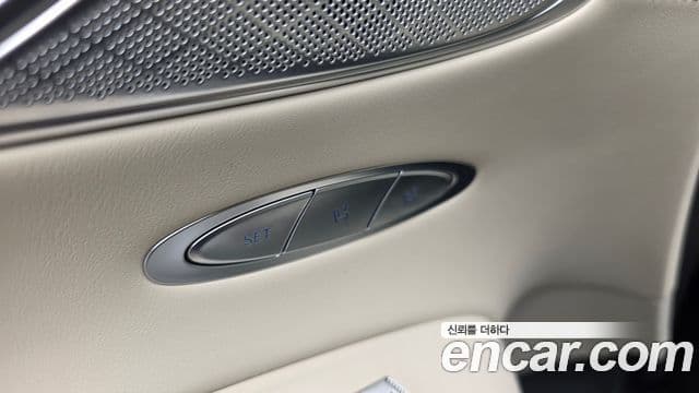 Genesis GV70, 2023 16