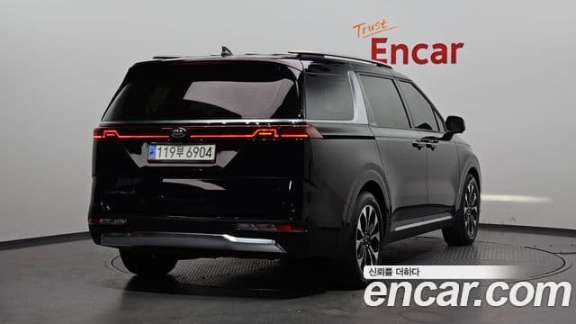 Kia Carnival 4세대 Signature, 2021 2
