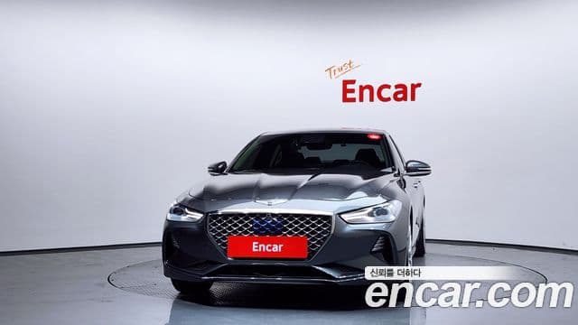 Genesis G70 Elite, 2020 3