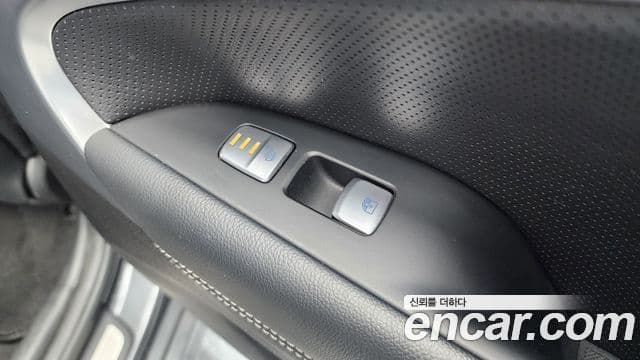 Genesis G70 Elite, 2020 18