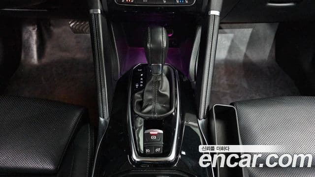 Renault Korea(Samsung) The / новый New QM6 2.0 LPe RE Signature 2WD, 2020 9