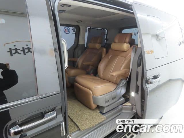 Hyundai Staria Inspiration, 2022 6