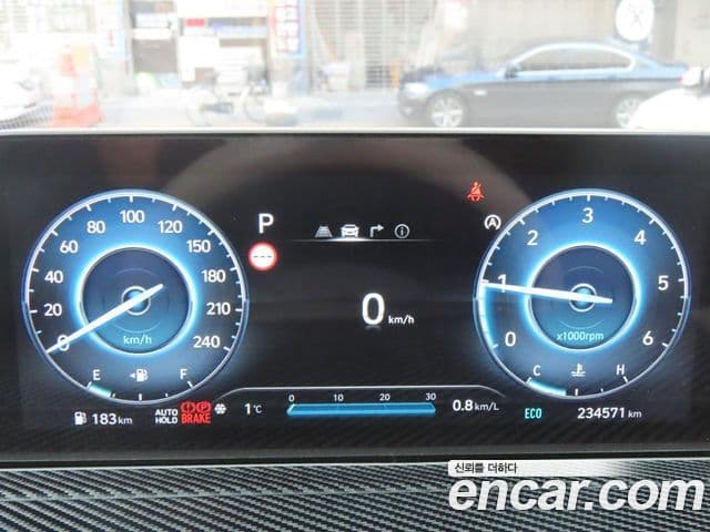 Hyundai Staria Inspiration, 2022 8