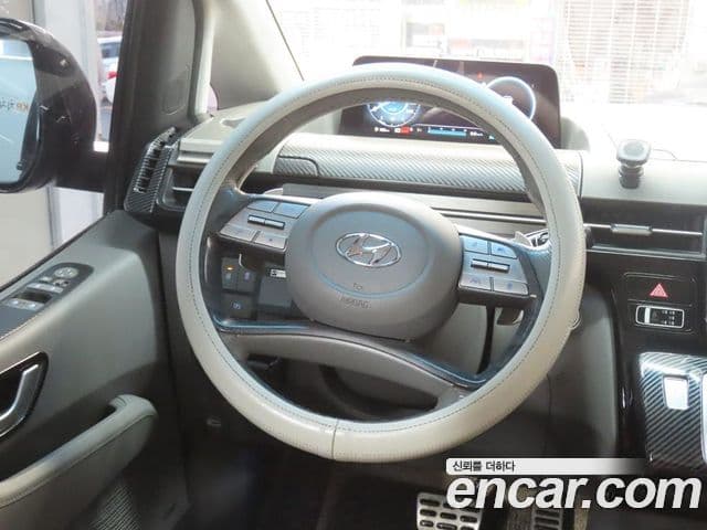 Hyundai Staria Inspiration, 2022 17