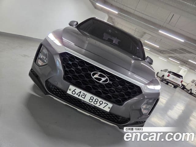 Hyundai Santa Fe TM Premium, 2019 3