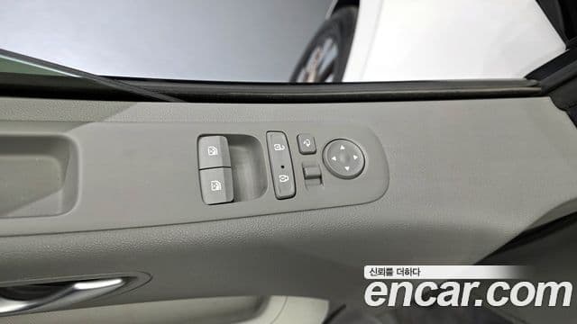 Hyundai Staria Inspiration, 2022 14