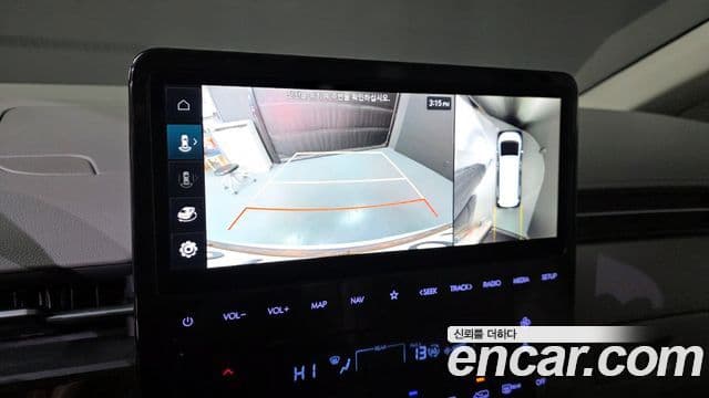 Hyundai Staria Inspiration, 2022 17