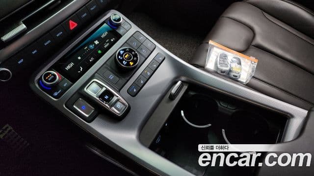 Hyundai The / новый New Palisade Calligraphy, 2024 9