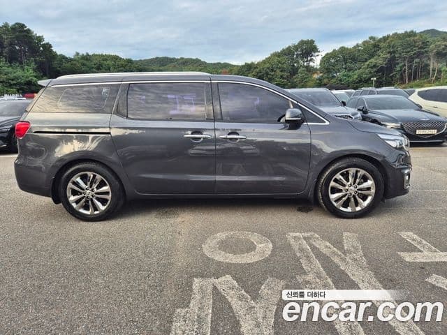 Kia All New Carnival Prestige, 2018 7