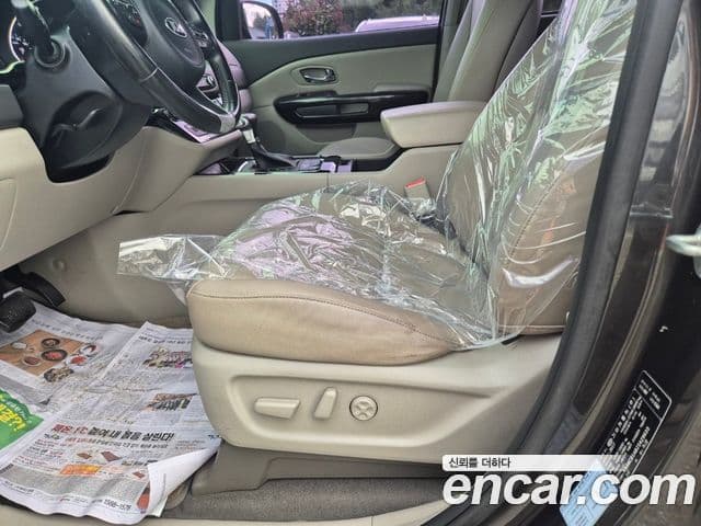 Kia All New Carnival Prestige, 2018 8