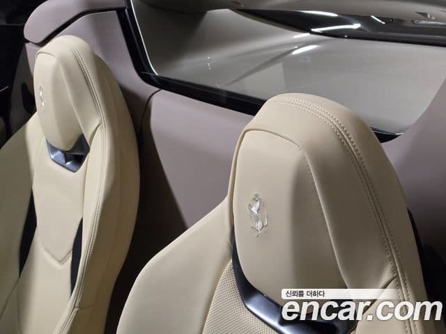 Ferrari 296 GTS 3.0 V6, 2024 13