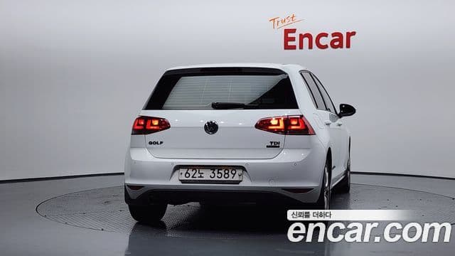 Volkswagen Гольф 7세대, 2014 4