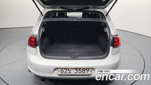 Volkswagen Гольф 7세대, 2014 20