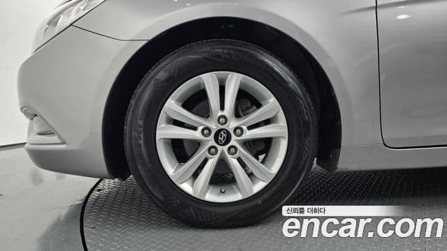 Hyundai YF Sonata люксовая версия, 2010 все фото