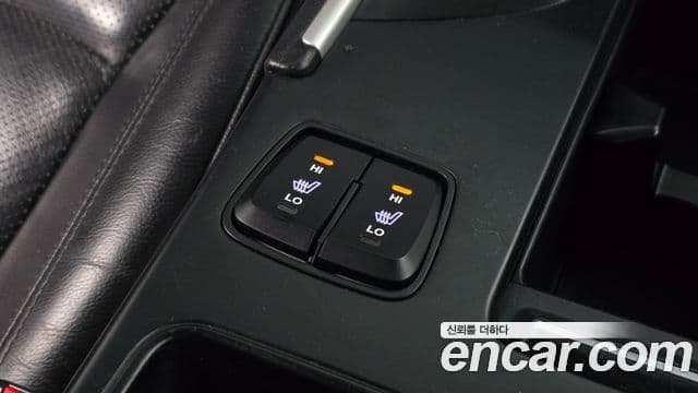 Hyundai YF Sonata люксовая версия, 2010 17