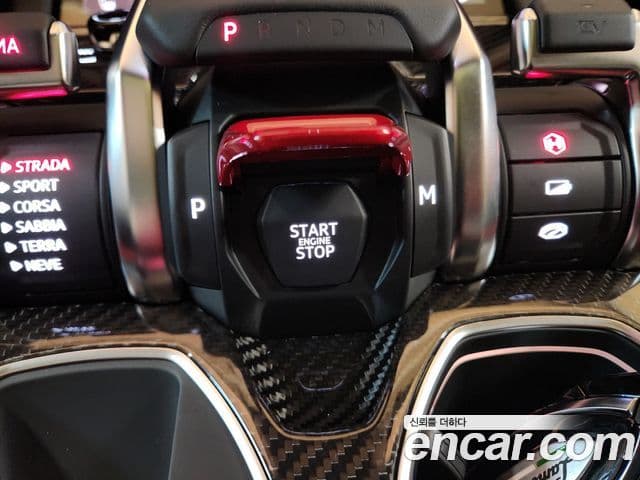 Lamborghini Urus 4.0 V8 SE, 2025 19