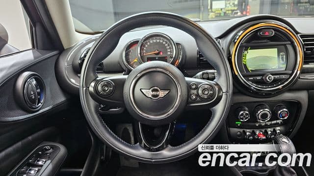 Mini Cooper D 클럽맨 2세대, 2018 13