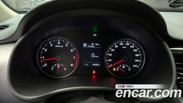 Kia Stonic Trendy, 2018 8