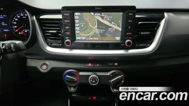 Kia Stonic Trendy, 2018 14