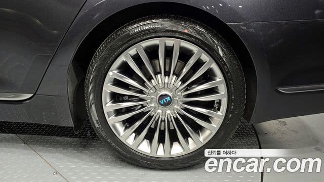 Kia The / новый K9 Grand Platinum, 2019 все фото