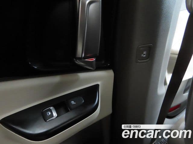 Kia Carnival 4세대 Prestige, 2022 10