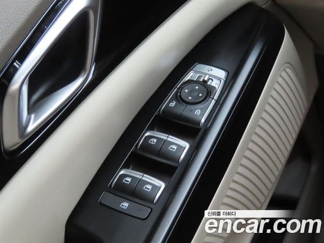 Kia Carnival 4세대 Prestige, 2022 11