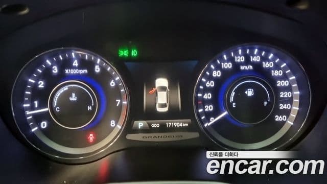 Hyundai Grandeur HG Modern, 2014 8