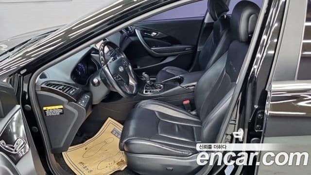 Hyundai Grandeur HG Modern, 2014 10