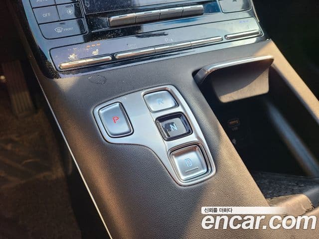 Hyundai The / новый New Grandeur IG гибрид Premium Choice, 2021 9