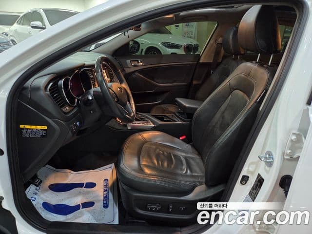 Kia K5 Prestige, 2011 6