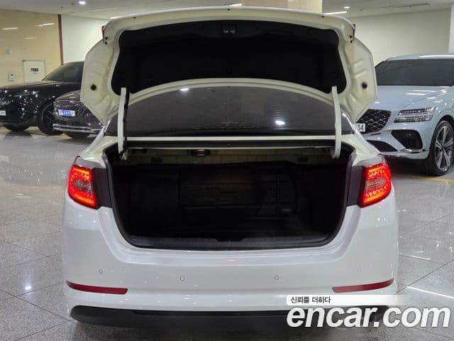 Kia K5 Prestige, 2011 19