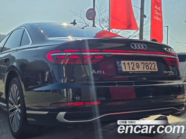 Audi A8 (D5) 55 TFSI Quattro Premium LWB, 2022 2